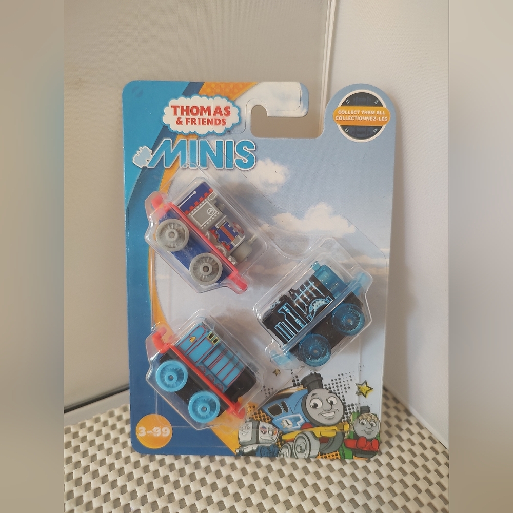 Thomas and Friends Minis: Gordon, Knight Skarloey, X-ray Emily 2019 Trains NWT